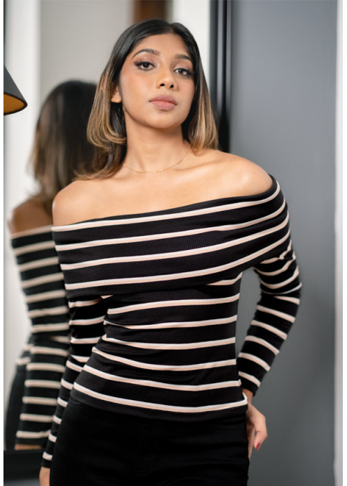 FITTED OFF SHOULDER BLACK STRIPE TOP 